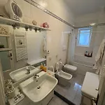 Sunny Side Apartment